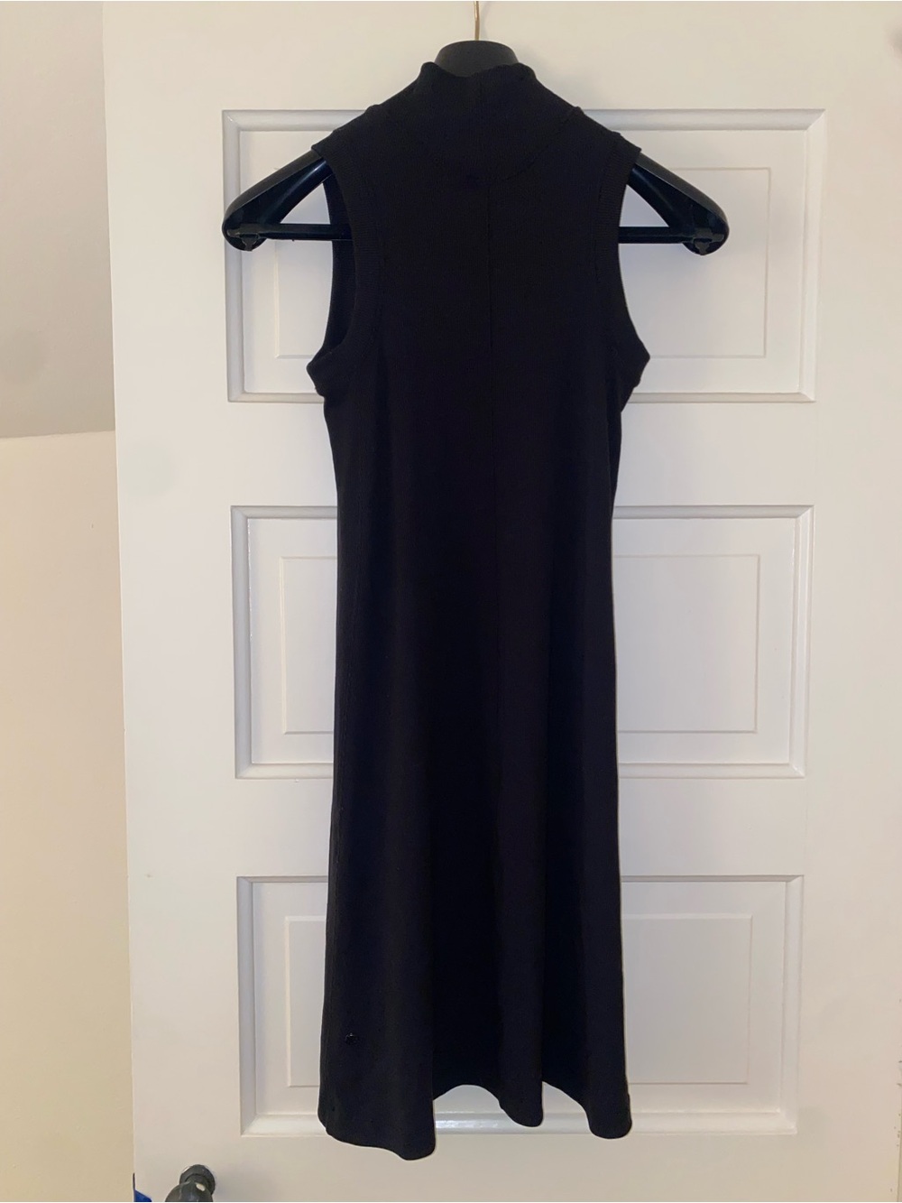 Lululemon Sleeveless Black Mock Neck Dress - Classic Women's Dress